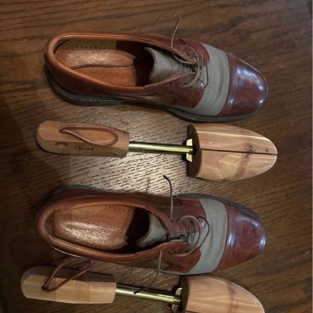 Johnston & Murphy Made in Italy two tone Classic Brown Leather Men size 9 Shoes
